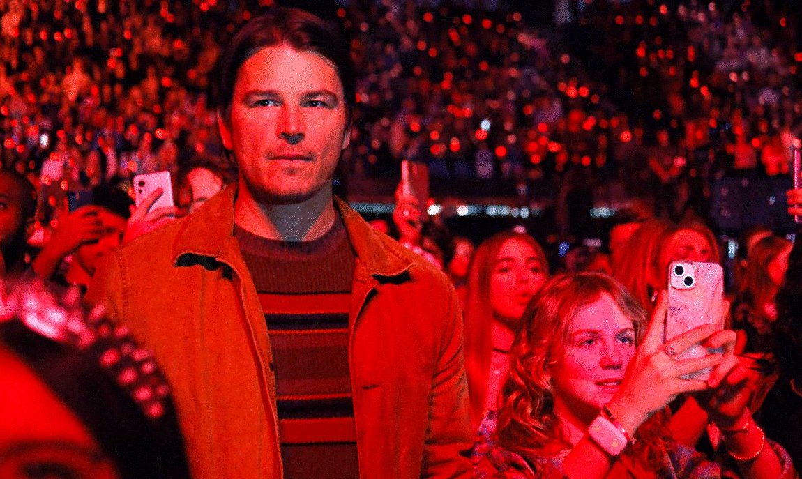 Photo from the movie Trap