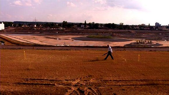 Photo from the movie Divine Location