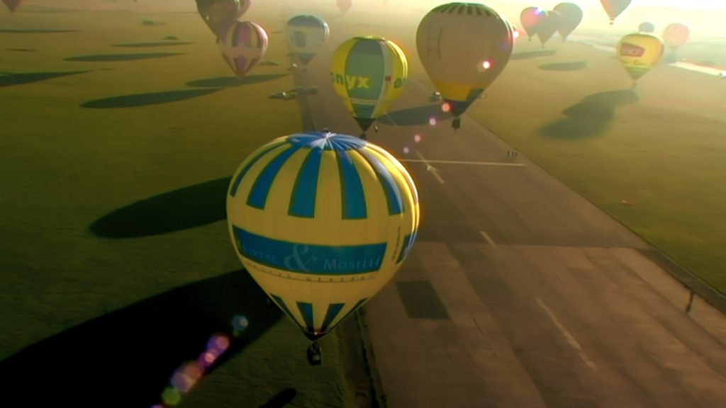 Photo from the movie Wind Riders