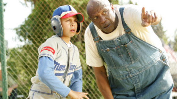 Photo from the movie The Perfect Game