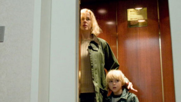 Photo from the movie The Invasion