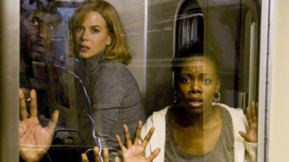 Photo from the movie The Invasion