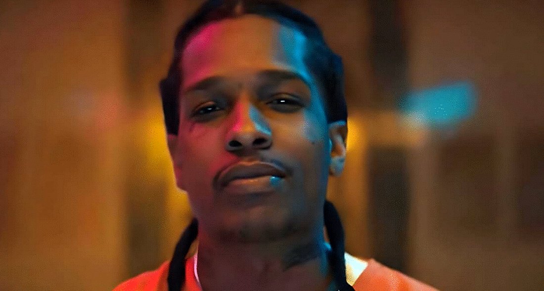 Photo from the movie High and Low