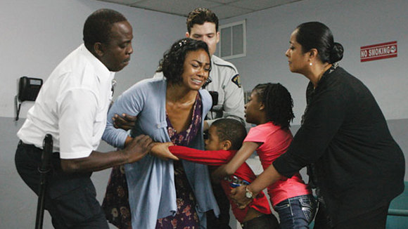 Photo from the movie Home Again