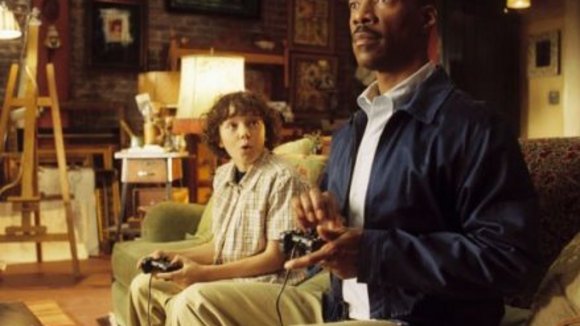 Photo from the movie Meet Dave