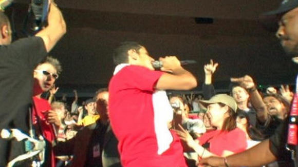 Photo from the movie Awesome; I ... Shot That!