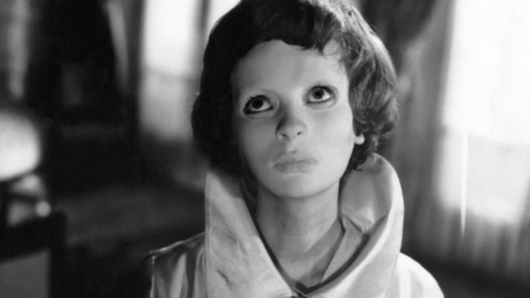 Photo from the movie Eyes Without a Face
