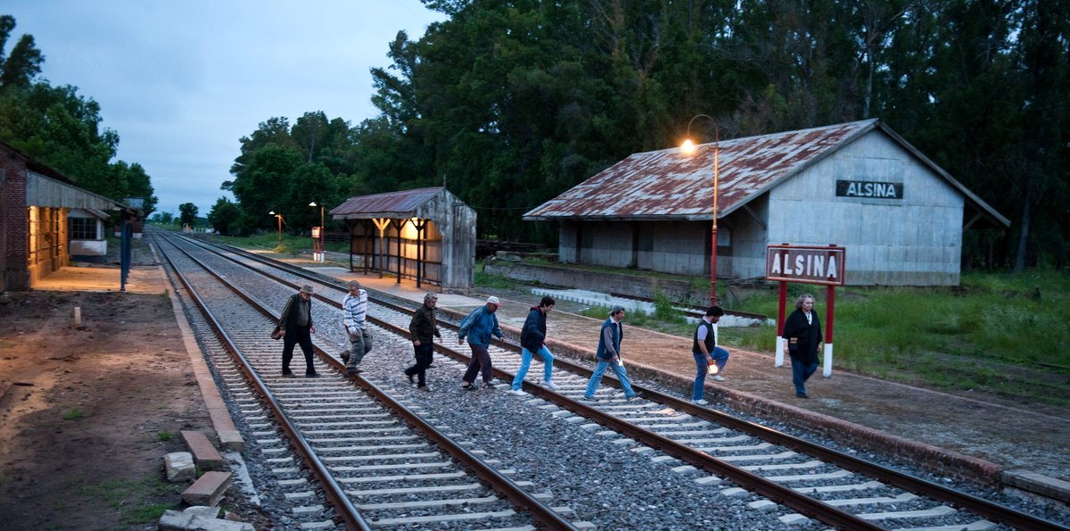 Photo from the movie Heroic Losers