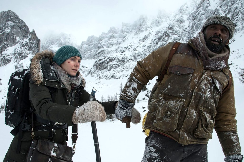 Photo from the movie The Mountain Between Us