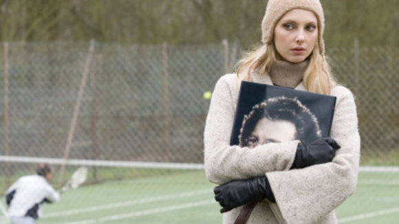 Photo from the movie Shall We Kiss?