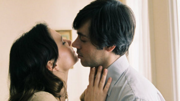 Photo from the movie Shall We Kiss?