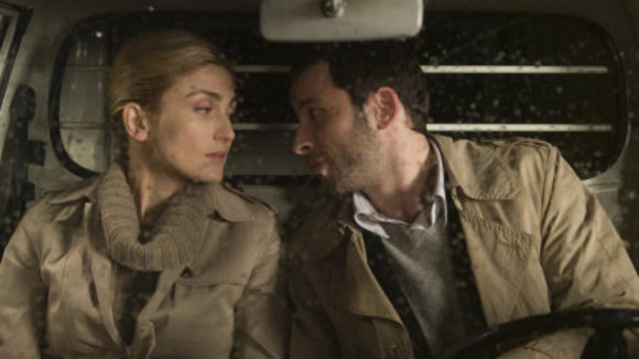 Photo from the movie Shall We Kiss?