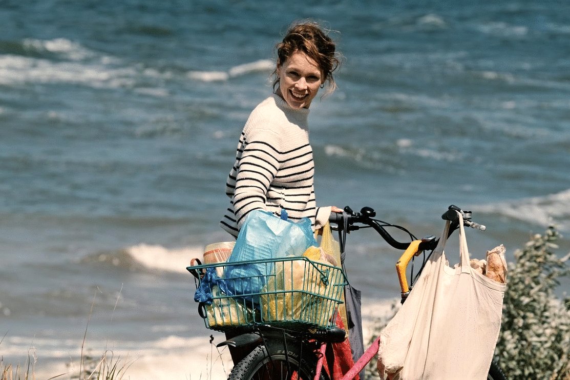 Photo from the movie Afire