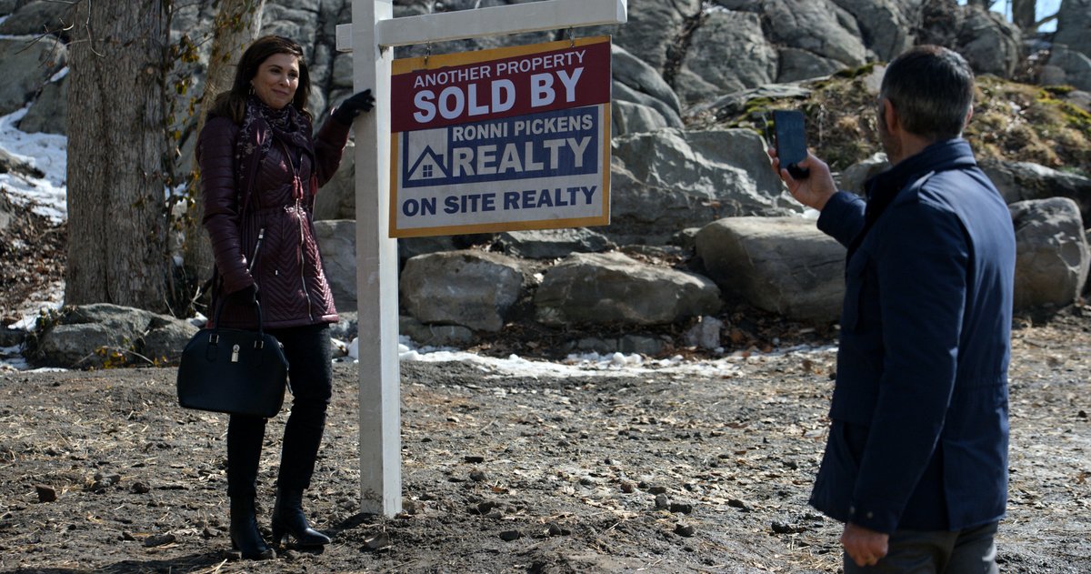 Photo from the movie Little America