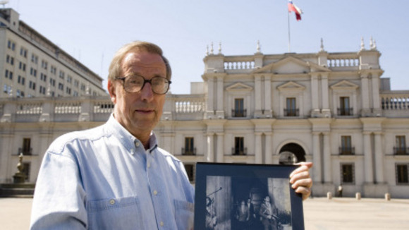 Photo from the movie A Promise to the Dead: The Exile Journey of Ariel Dorfman