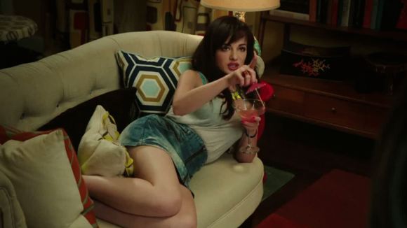 Photo from the movie Behaving Badly