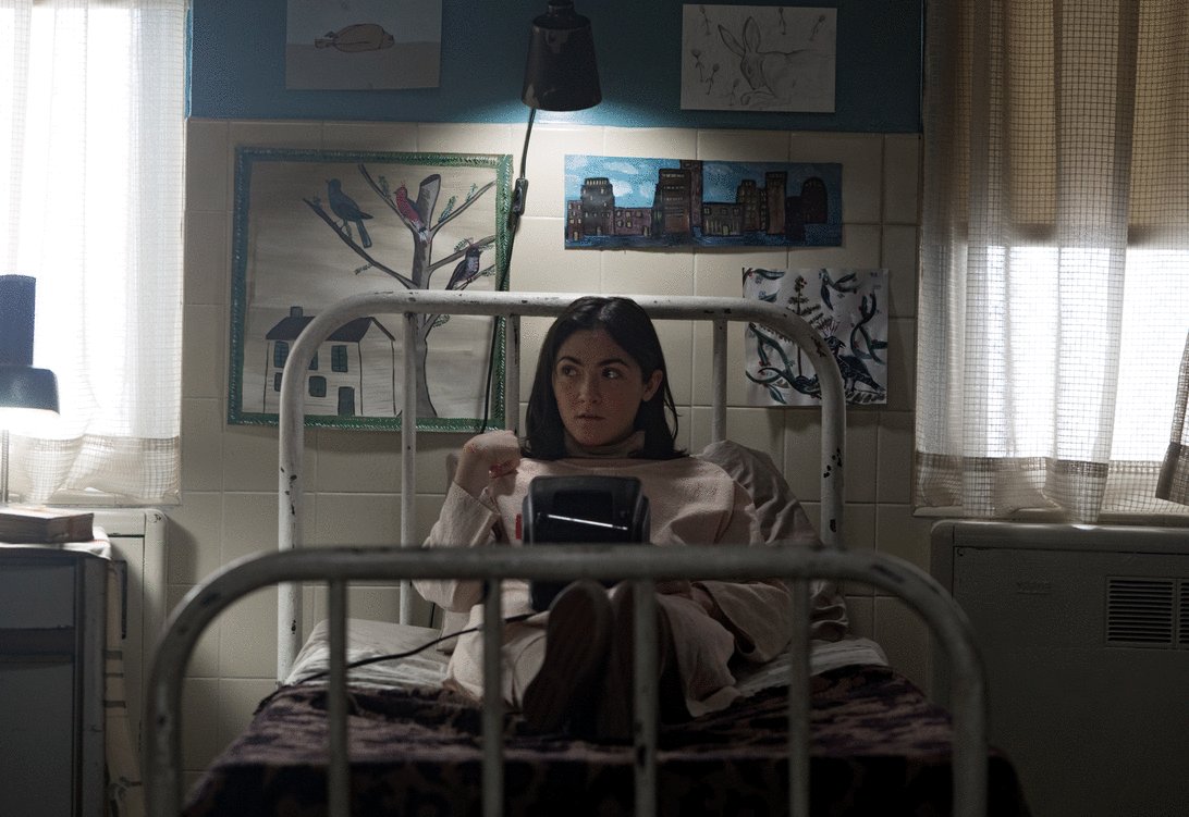 Photo from the movie Esther