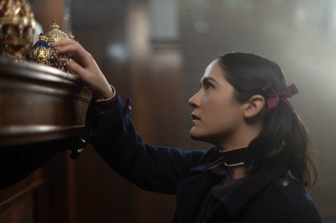 Photo from the movie Esther