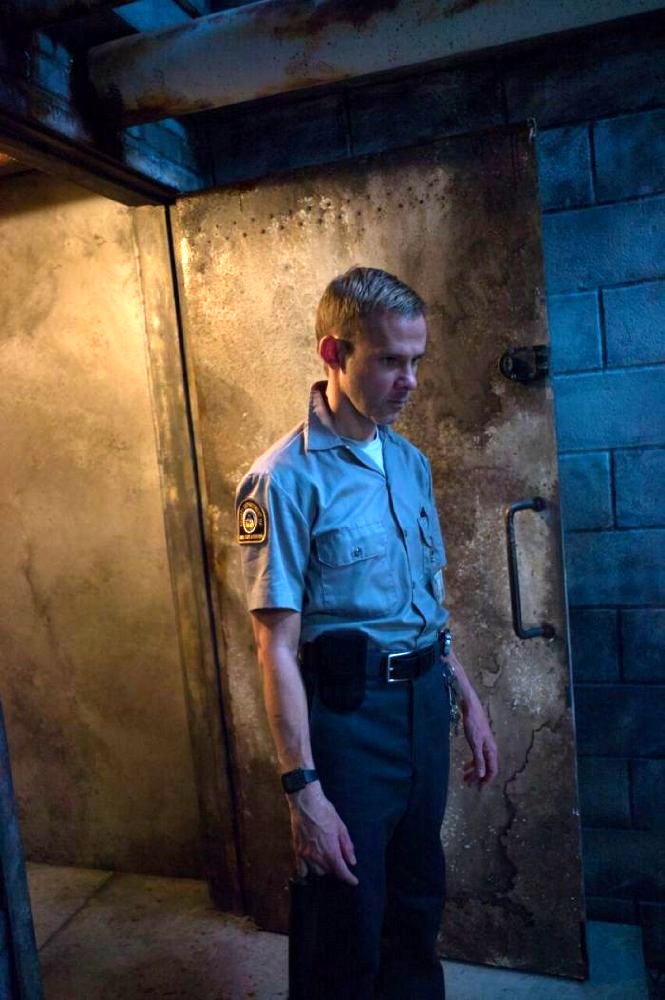 Photo from the movie Pet