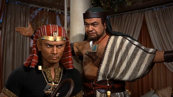 Photo from the movie The Ten Commandments