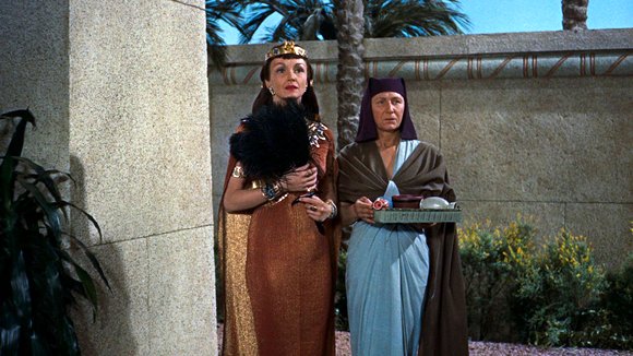 Photo from the movie The Ten Commandments