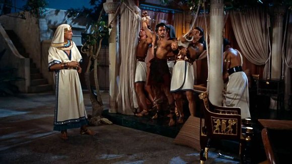 Photo from the movie The Ten Commandments