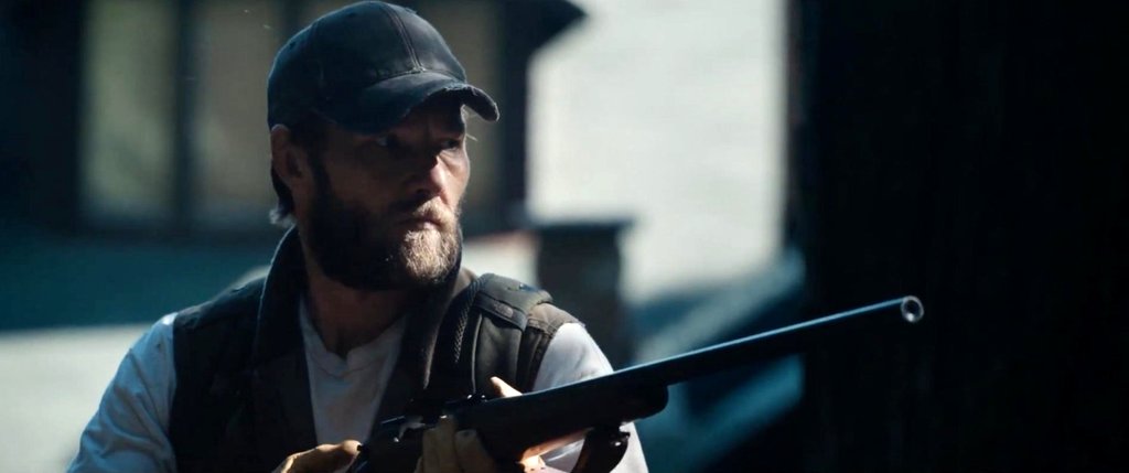 Photo from the movie It Comes at Night