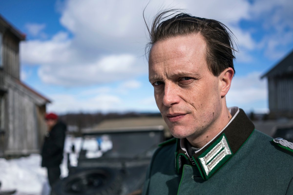 Photo from the movie The Birdcatcher