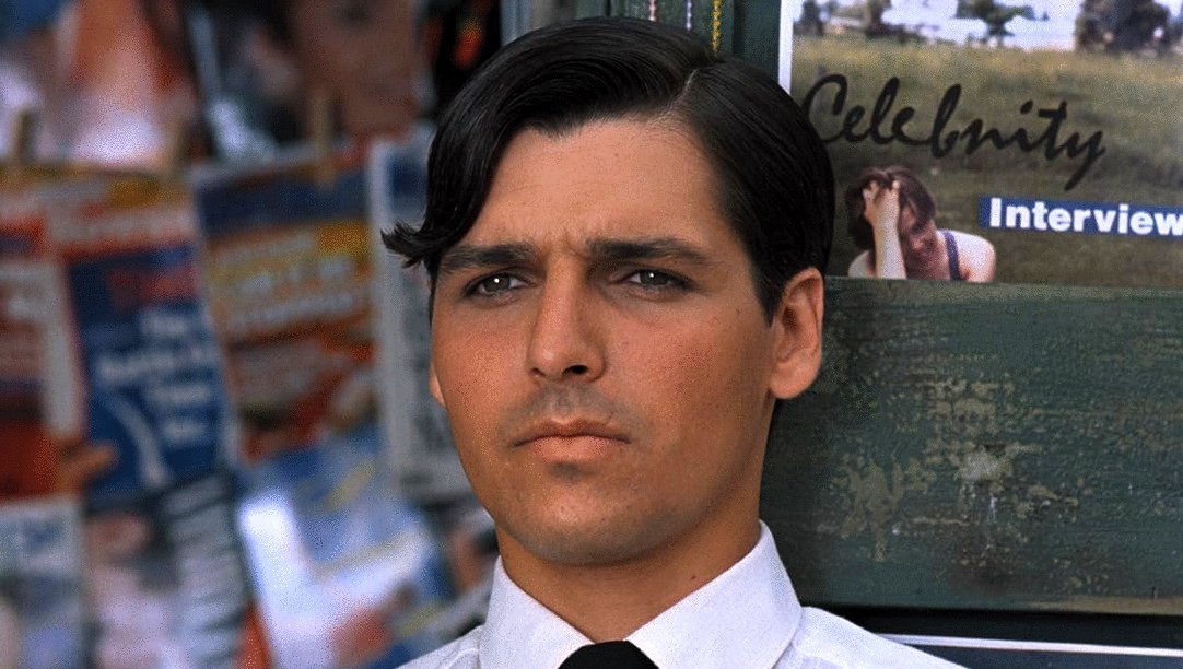 Photo from the movie White Room