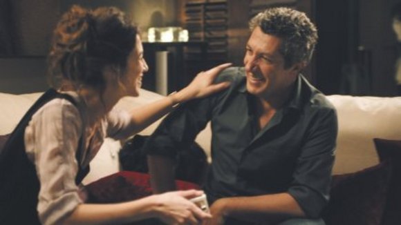 Photo from the movie I Do: How to Get Married and Stay Single