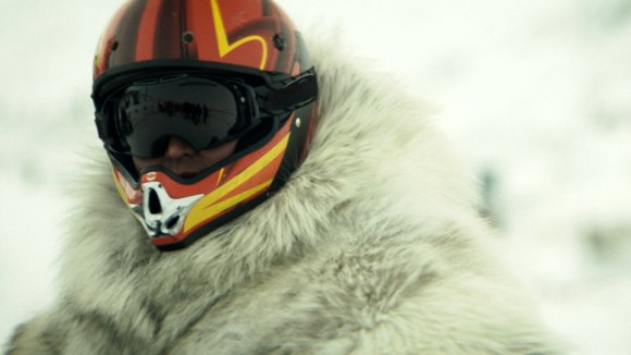 Photo from the movie Two Lovers and a Bear