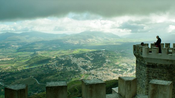 Photo from the movie Leaves of the Tree