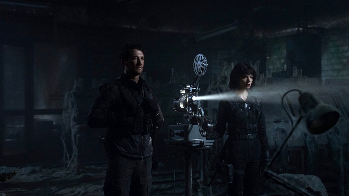 Photo from the movie The Gorge