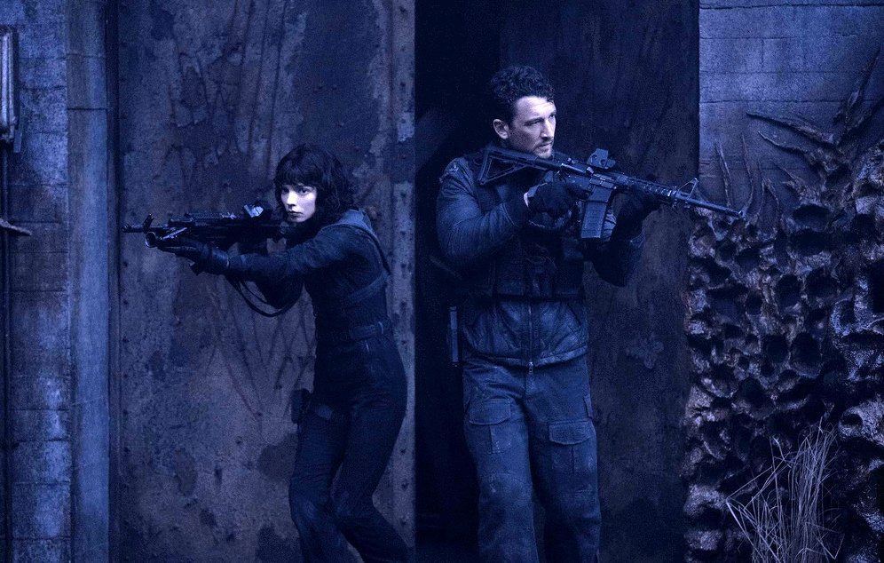 Photo from the movie The Gorge