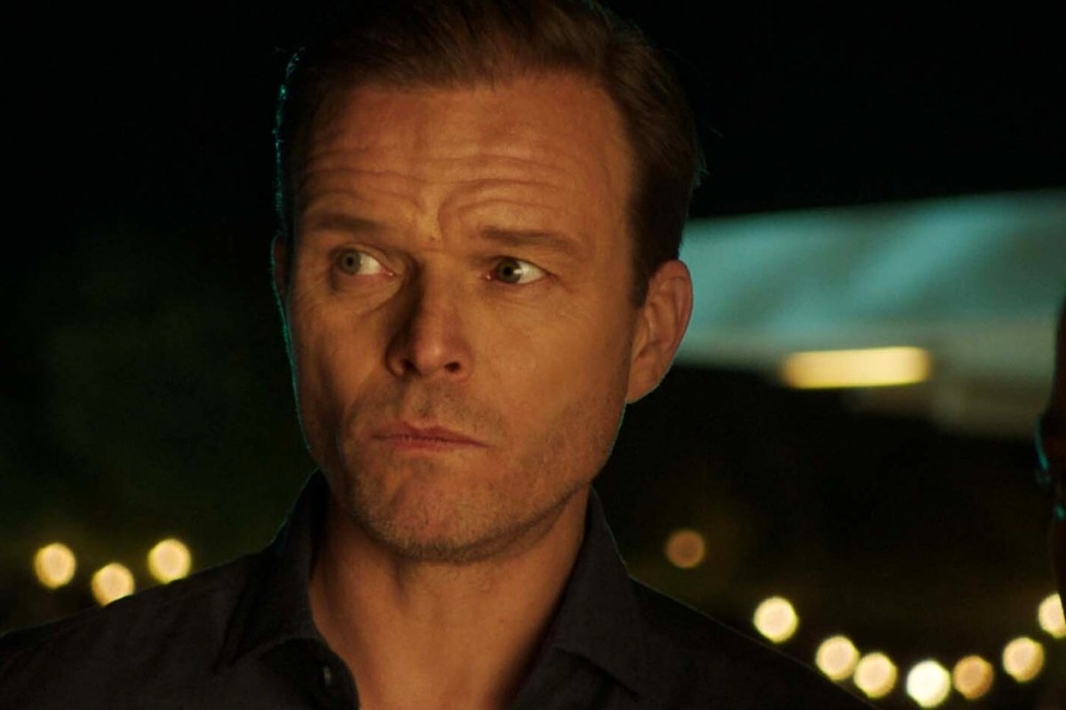 Photo from the movie The Hunted