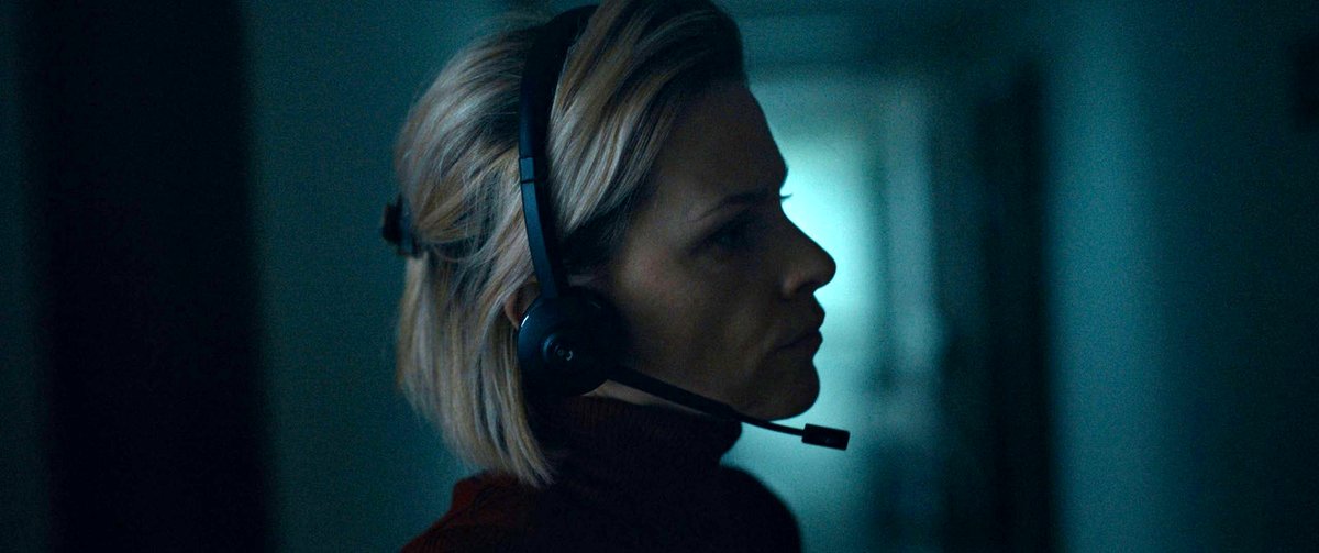 Photo from the movie Through the Night