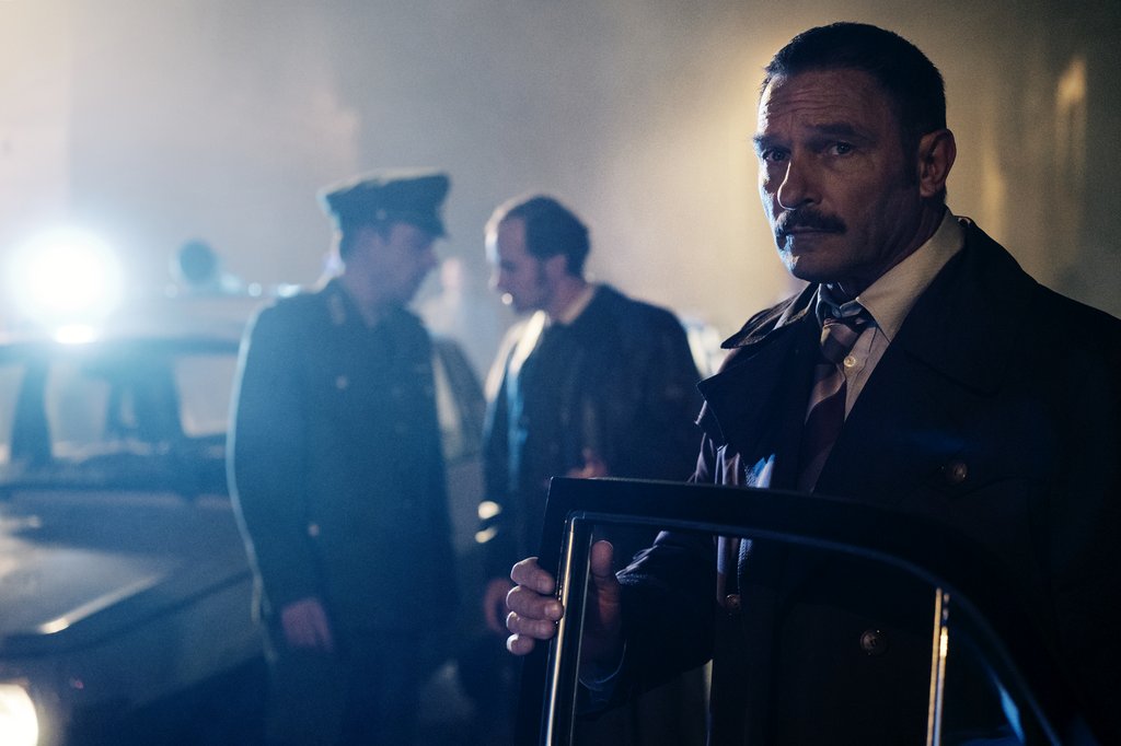 Photo from the movie Balloon