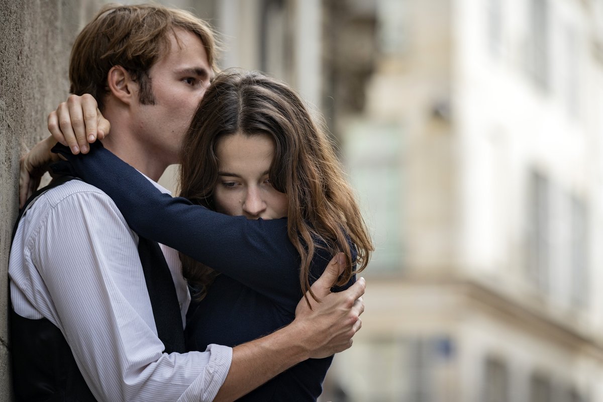 Photo from the movie A Radiant Girl