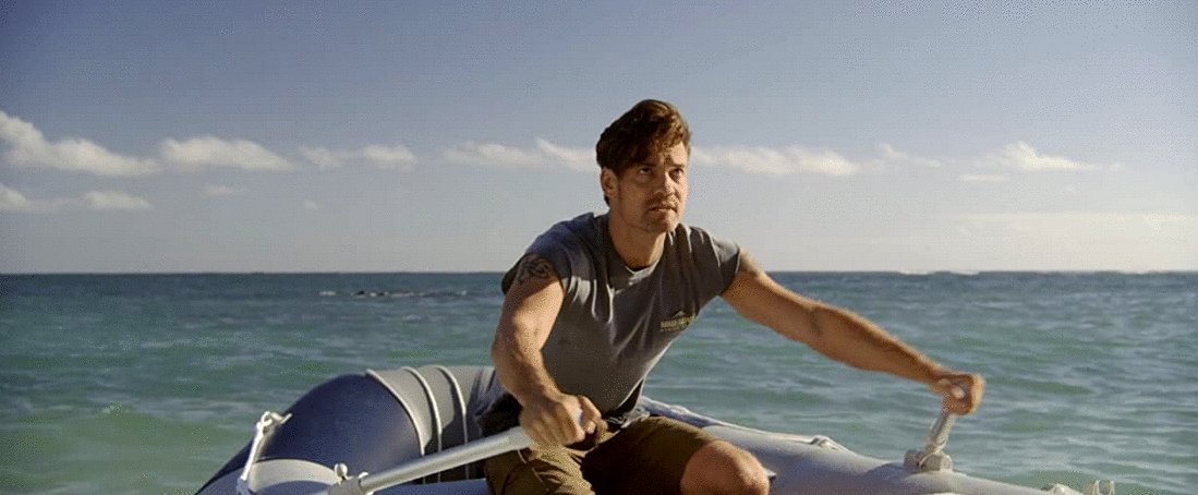 Photo from the movie Maneater