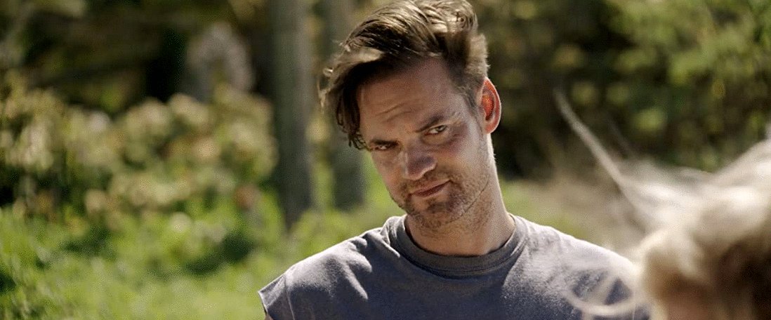 Photo from the movie Maneater