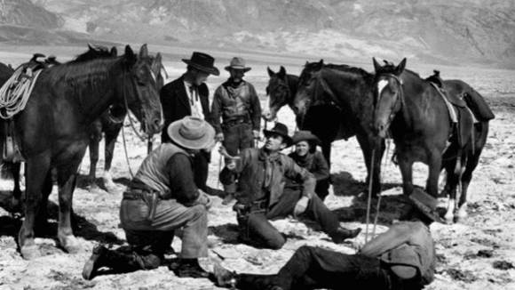 Photo from the movie Yellow Sky