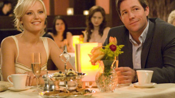 Photo from the movie 27 Dresses