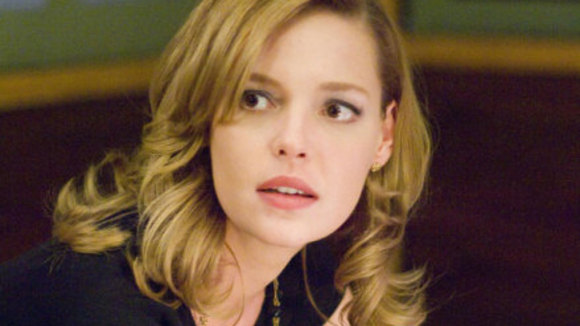 Photo from the movie 27 Dresses