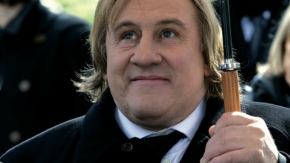 Photo from the movie Small World