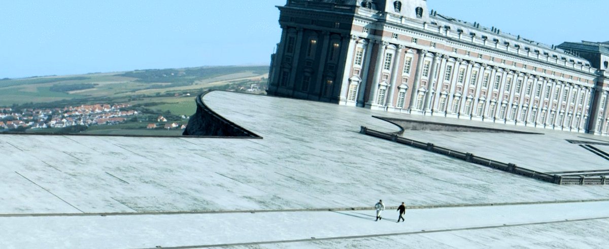 Photo from the movie The Empire