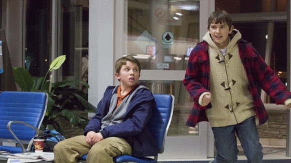 Photo from the movie Hold Fast