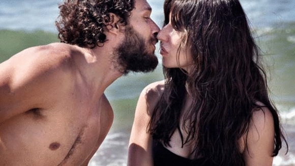 Photo from the movie Kiss Me Again