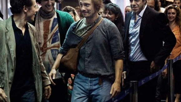 Photo from the movie Kiss Me Again