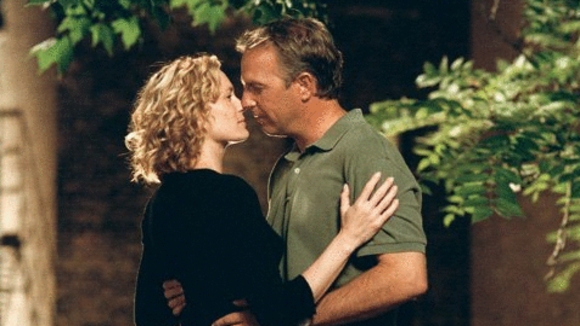 Photo from the movie Message in a Bottle