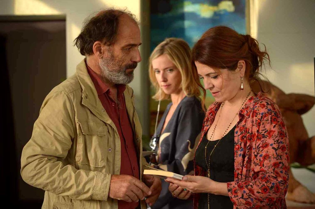 Photo from the movie Place publique